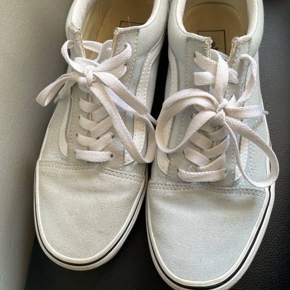 Vans - Picture 4 of 5